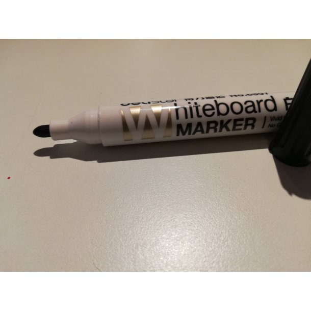 whiteboard marker i Sort Stregbredden varierer fra 1-3 mm.
