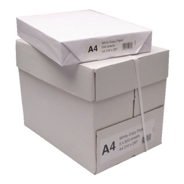 En kasse med Kopipapir standard A4 80 g / 500 ark pr. pk. (OBS LEVERES KUN MED GLS)
